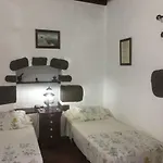 El Caserio De Gueime Con Piscina Climatizada Летний дом