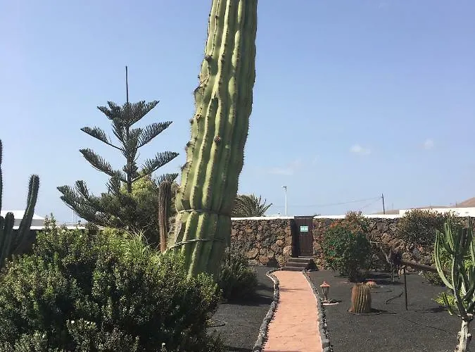 El Caserio De Gueime Con Piscina Climatizada Летний дом Сан-Бартоломе