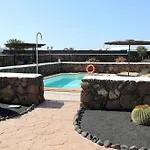 El Caserio De Gueime Con Piscina Climatizada Landhaus *
