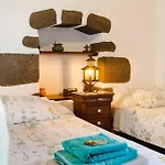 El Caserio De Gueime Con Piscina Climatizada Landhaus