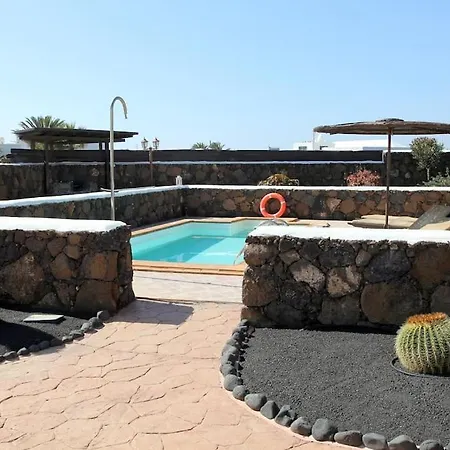 El Caserio De Gueime Con Piscina Climatizada Летний дом *