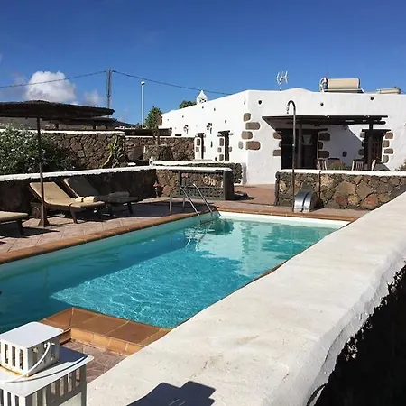 Εξοχικό σπίτι El Caserio De Gueime Con Piscina Climatizada San Bartolomé