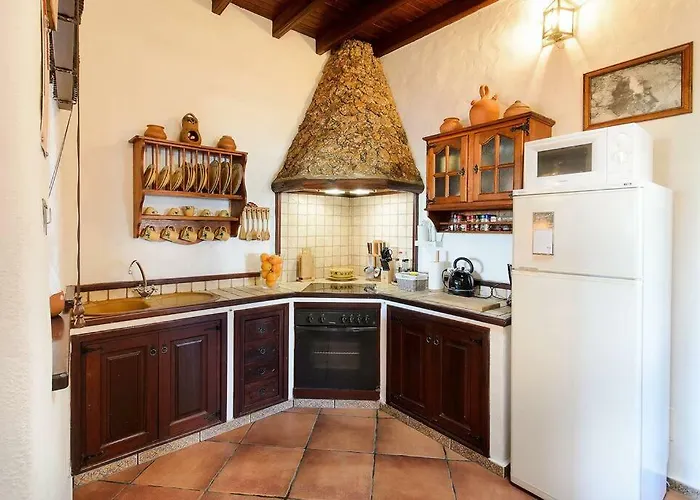 El Caserio De Gueime Con Piscina Climatizada