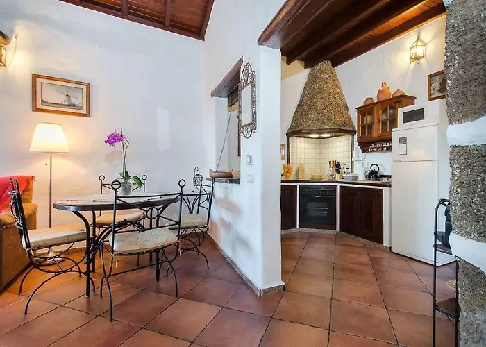 El Caserio De Gueime Con Piscina Climatizada