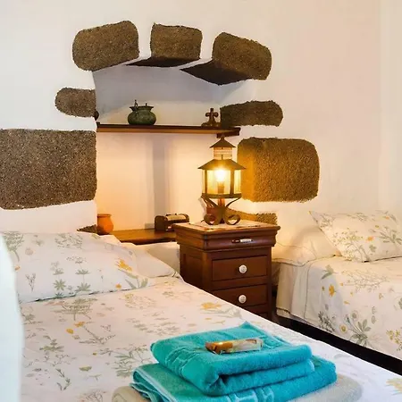 El Caserio De Gueime Con Piscina Climatizada Kır Evi